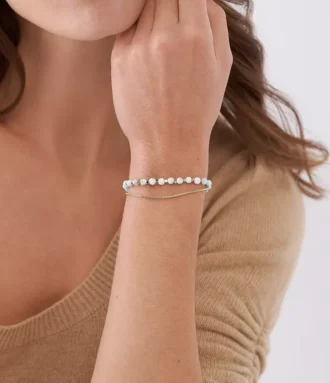 All Stacked Up Howlite-Kettenarmband mit Perlen