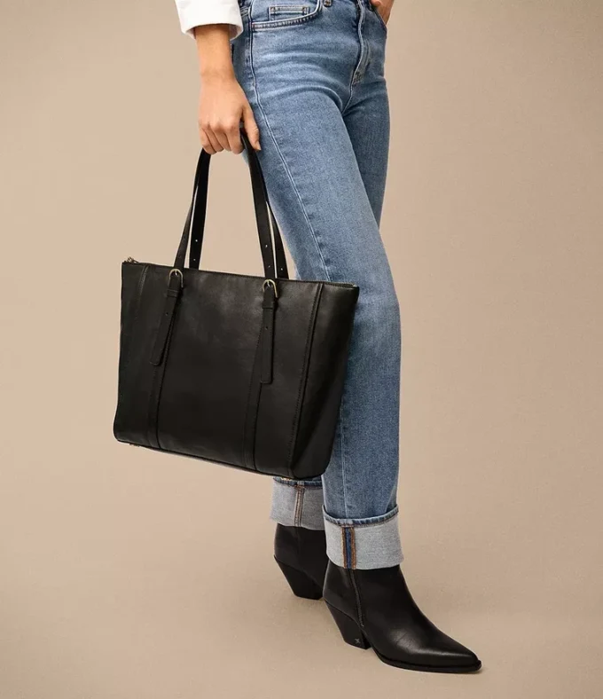 Carlie Ledertasche