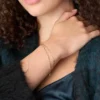 Ellis Shaky Glitz goldfarbenes Edelstahl-Mehrstrangarmband