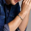 Ellis Zweifarbiges Edelstahl-ID-Armband Ellis Zweifarbiges Edelstahl-ID-Armband