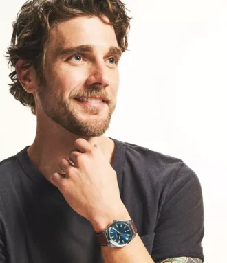 Everett Dreizeigeruhr mit Datum, braunes Lederarmband