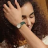 Harlow Dreizeigeruhr mit grünem Krokodillederarmband