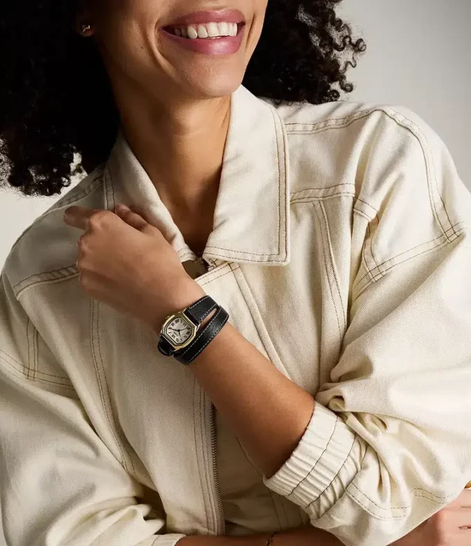 Harlow Dreizeigeruhr mit schwarzem Lederarmband