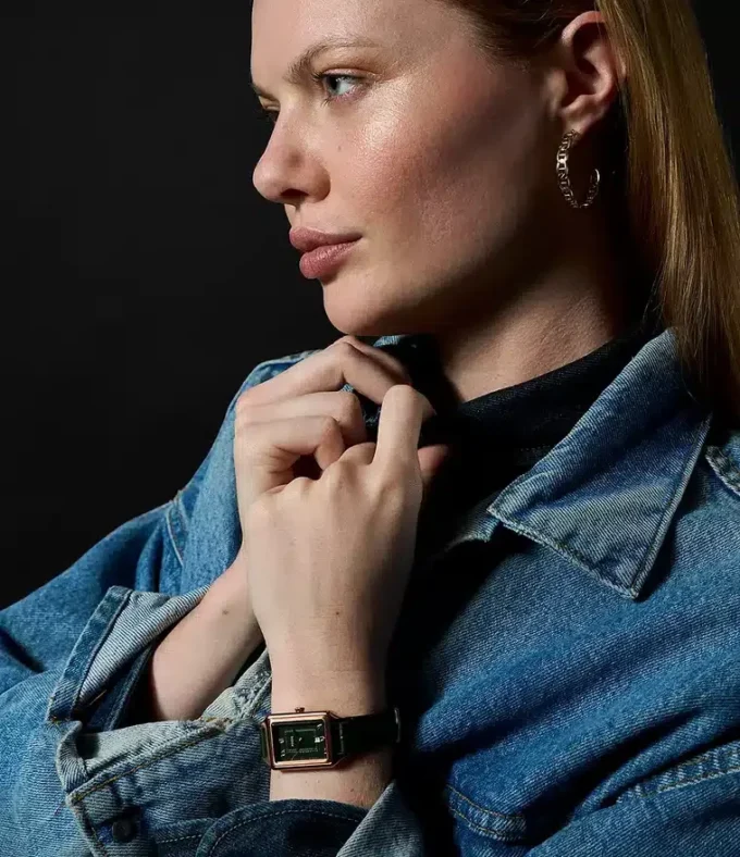 Raquel Dreizeigeruhr mit Datumsanzeige, grünes Croco LiteHide™-Lederarmband