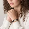 Raquel Mini Zwei-Zeiger-Uhr aus schwarzem Samt