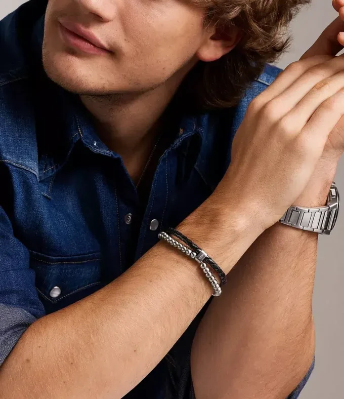 Townsman Beads Schwarzes Lederarmband mit mehreren Strängen